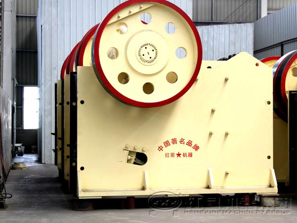 礦石破碎機(jī)設(shè)備如何選擇？河南破碎機(jī)廠家