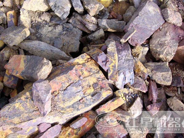 鐵礦石顎式破碎機哪家好，大概價格多少