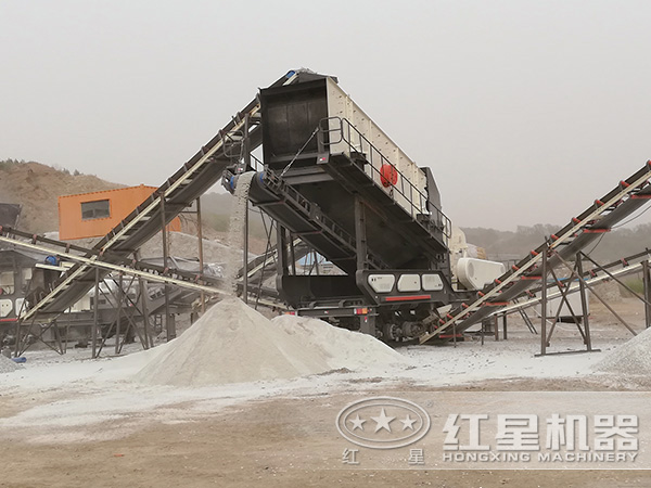 汽車移動磕石機多少錢，性價比怎么樣？
