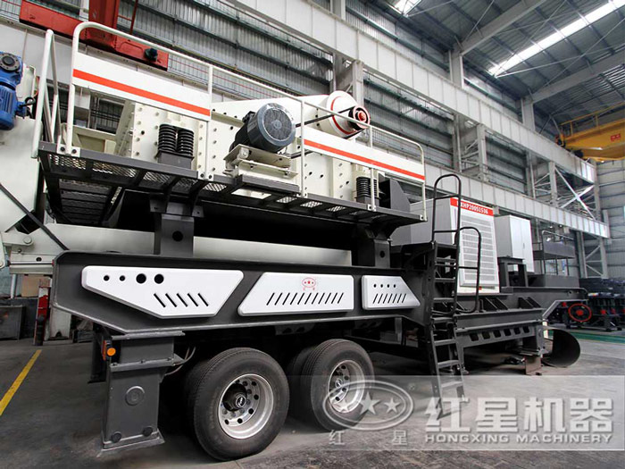 小型車載移動(dòng)石料破碎機(jī)_小投資，大收益