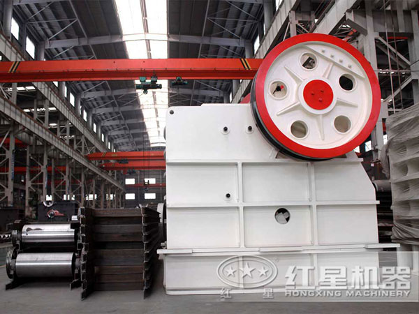 顎式破石機(jī)——石料廠(chǎng)的戰(zhàn)斗機(jī)，石頭的變形機(jī)
