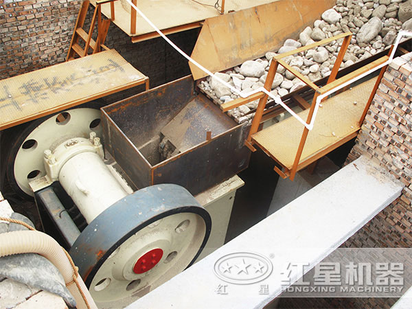 鄂式碎石機報價分析，去哪個廠購買好？