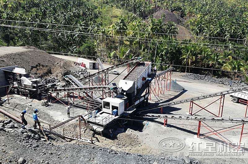 兩臺移動破碎機搭配作業(yè)出12、13青石子