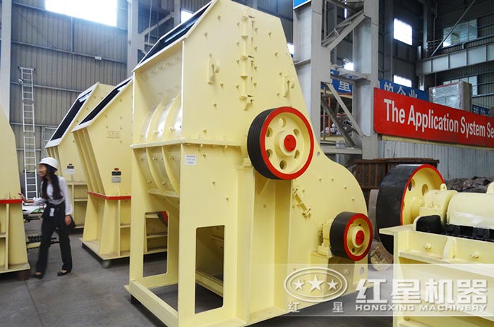 煤矸石磚廠用什么粉碎機(jī)好？推薦雙級(jí)粉碎機(jī)，無篩底，效率更高